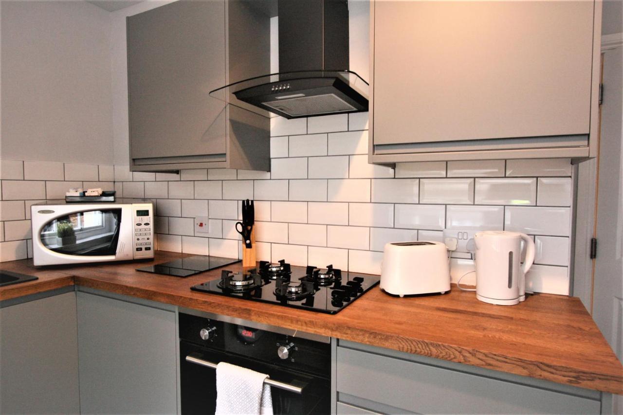 Nelson By The Docks Serviced Apartments By Roomsbooked Gloucester Ngoại thất bức ảnh